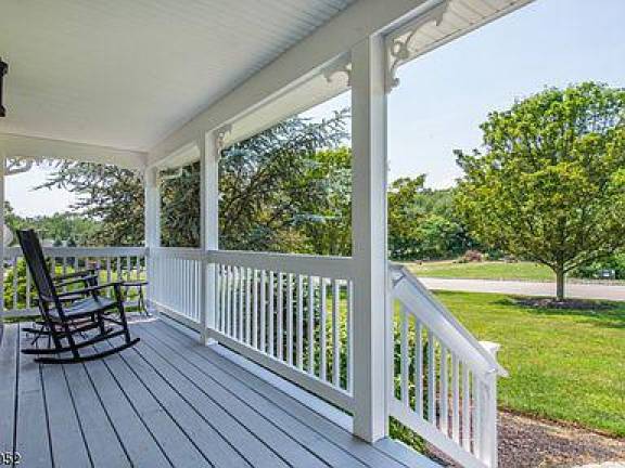 Exquisite home with lots of space Exquisite home with lots of space
