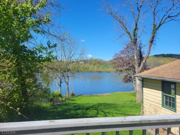Charming home with many possibilities Charming home with many possibilities