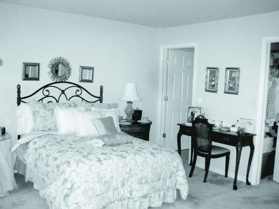 Maintenance free and ready to move in Maintenance free and ready to move in
