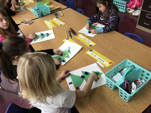 Kindergartners learn about holidays