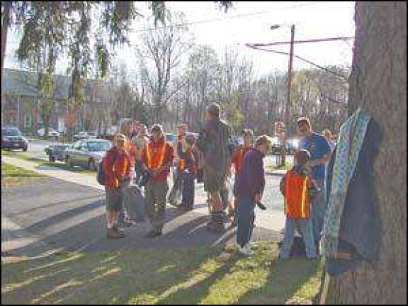 Everyone pitched in on Cleanup Day Everyone pitched in on Cleanup Day