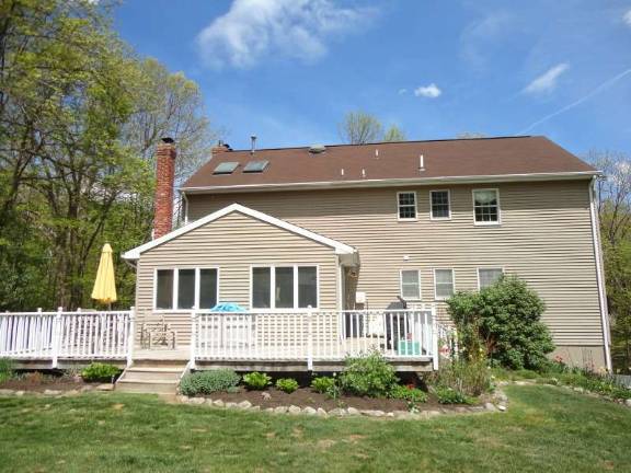 Vernon home offers country charm and more Vernon home offers country charm and more