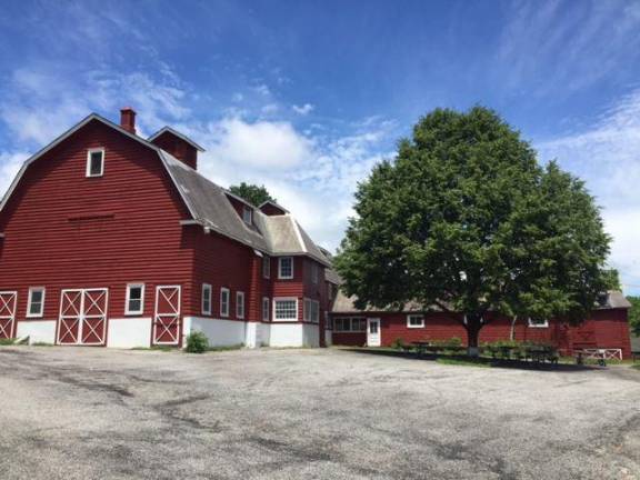 Lusscroft Farm Barn Sale, Christmas Cottage Shop open today