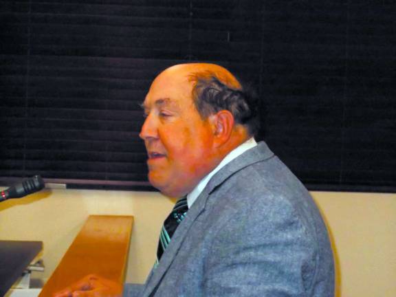 Sussex Borough to let public decide on utility sale Photo by Vera Olinski Bill Weightman, a resident of Hardyston and candidate for Sussex County freeholder, speaks to the Sussex Borough Council on Tuesday regarding the proposed sale of the water and sewer utility to Aqua America.