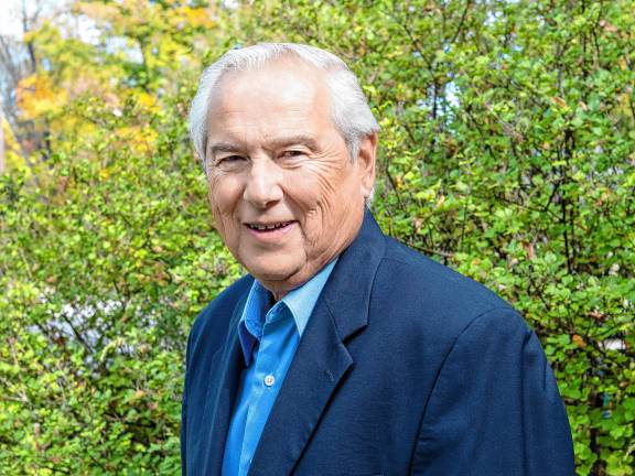 4 vie for 3 seats on Vernon council <b>Patrick Rizzuto</b>