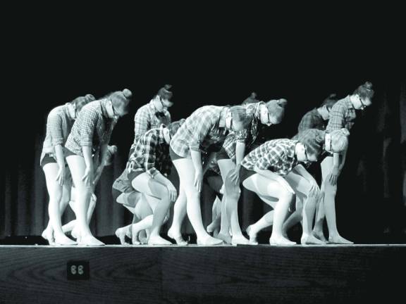 Broadway Night nostalgic for High Poing alumni Photo by Viktoria-Leigh Wagner Dance Expression dancers perform "Outside the Box," choreographed b Colleen Lynch.