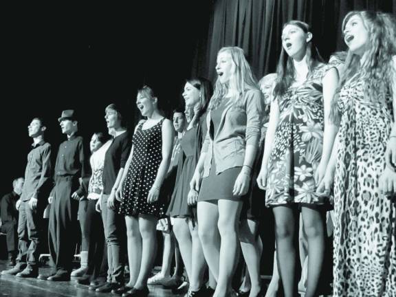 Broadway Night nostalgic for High Poing alumni Photo by Viktoria-Leigh Wagner Past and present High Point theatre students sing "Heart" from "Damn Yankees."