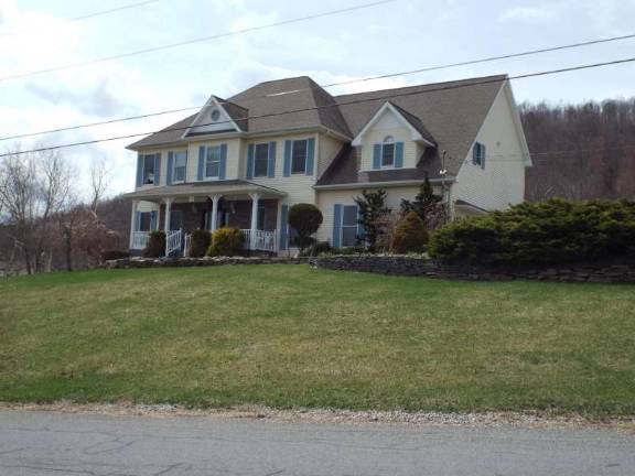 Picturesque property in Vernon offers great view Picturesque property in Vernon offers great view