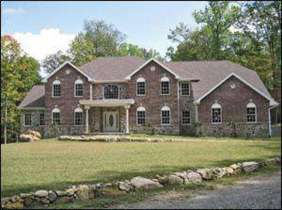 Only nine homes remain for sale at Perona Estates Only nine homes remain for sale at Perona Estates