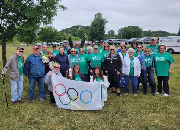 6 teams compete in Senior Olympics The Hopatcong team won the gold medal.