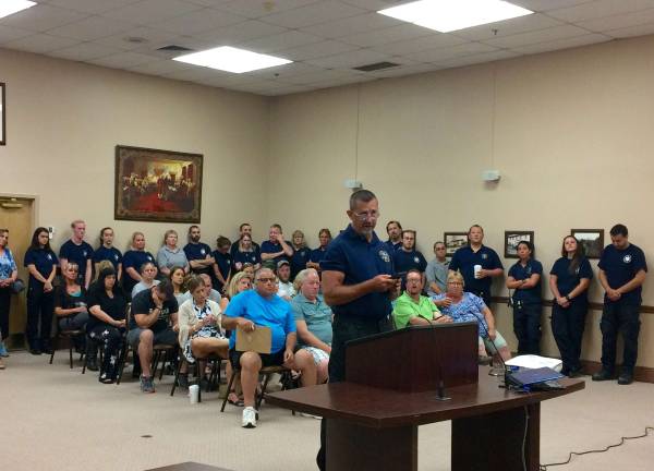 Vernon ambulance squad weighs in on paid EMS Photo by Diana Goovaerts Thirteen-year Glenwood Pochuck Ambulance Corps. member Scott Berge addresses the Vernon Township Council.