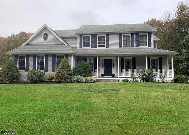 Builder’s own Colonial available Builder’s own Colonial available