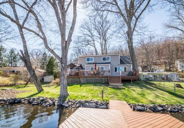 Hardyston home has everything you need