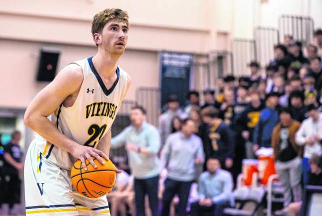 Ben Jurewicz goes for a free throw.