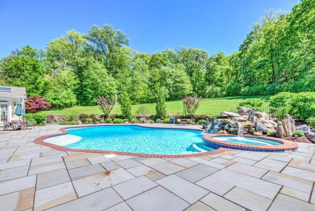 Stately setting awaits in Apple Brook Farm Estate