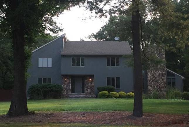 Trusted Craftsmanship for Over 40 Years: American Home Remodeling Delivers Quality That Lasts <b>Before American Home Remodeling’s talented team renoved this home.</b>