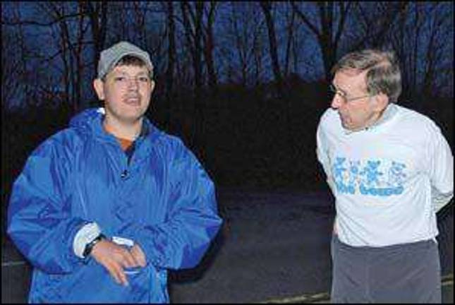 Teen runs 15 miles for his sister and autism awareness Teen runs 15 miles for his sister and autism awareness