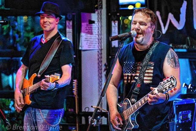 Jefferson Starship lands in Newton <b>The Wrecks perform Friday night at the Beacon in Hopatcong. (Photo courtesy of the Wrecks)</b>