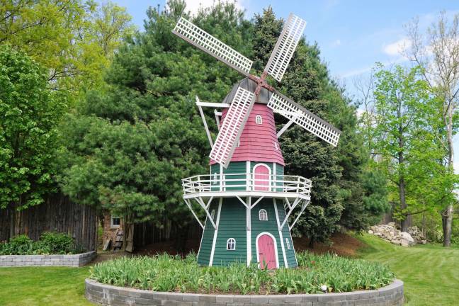 Readers who identified themselves as Theresa Muttell, Ela McAdams, Gloria Montanye, June Germinario, Pam Perler and Rick and Thomas Norberg knew last week's photo was of Holland America Bakery's windmill in Sussex.