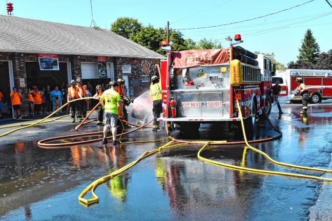 Photos: Dual wetdown in Sussex Photos: Dual wetdown in Sussex