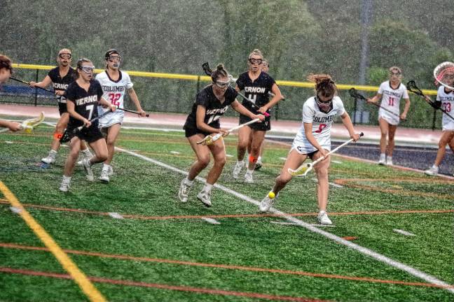 Sports roundup: Janus places 4th in state sectionals <b>VL1 Vernon and Columbia players focus on the ball Friday, May 23. The Vikings lost, 18-7. (Photos by George Leroy Hunter)</b>