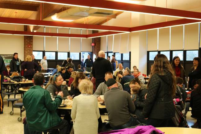 The Glen Meadow cafeteria was packed with Vernon residents who were affected by last weeks&#x2019; nor&#x2019;easter.