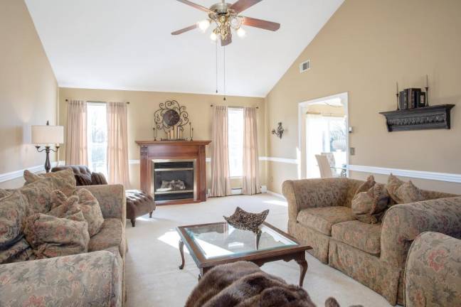 Exclusive listing fresh on the market Exclusive listing fresh on the market