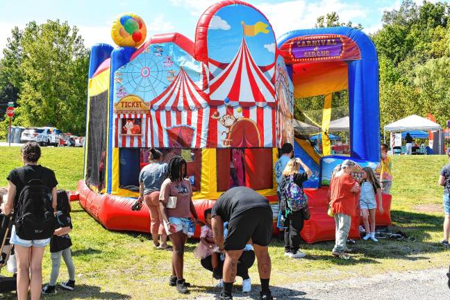 Photos: Vernon Street Fair Photos: Vernon Street Fair