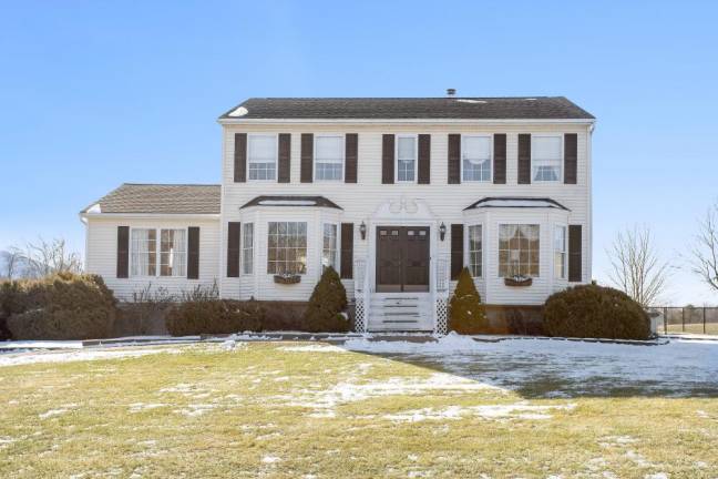 Exclusive listing fresh on the market Exclusive listing fresh on the market