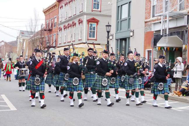 The Tri-County Pipes &amp; Drums