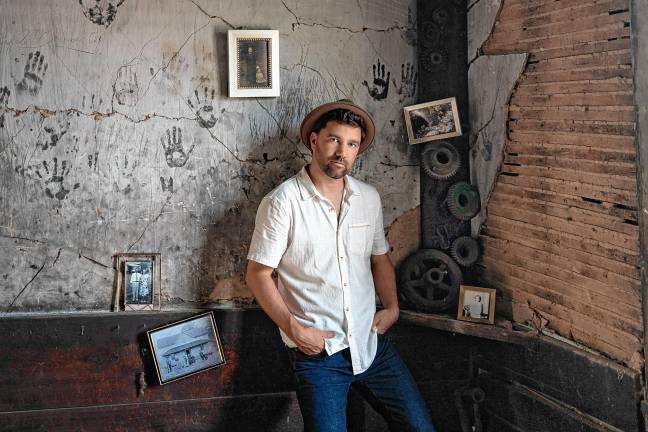 Talking to Eli Lev <b>Eli Lev’s latest album, ‘Past Lives,’ will be available Wednesday, Oct. 8. </b>