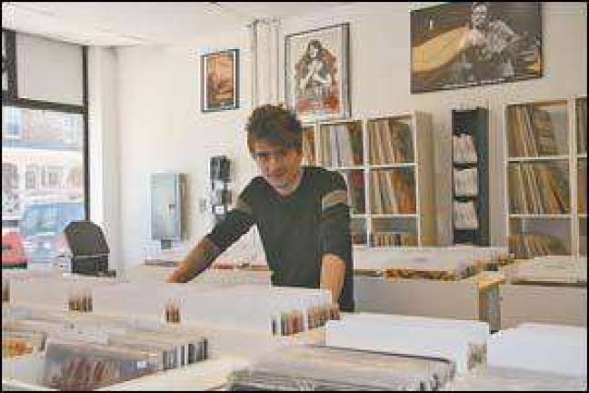 Trio of friends opens record shop Trio of friends opens record shop