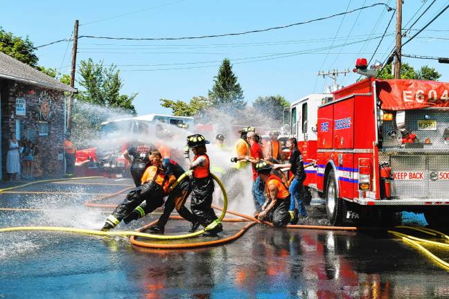 Photos: Dual wetdown in Sussex Photos: Dual wetdown in Sussex