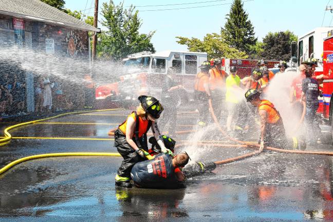 Photos: Dual wetdown in Sussex Photos: Dual wetdown in Sussex