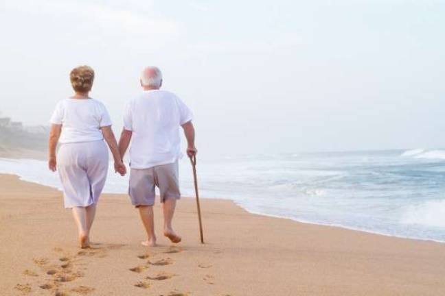 Slowed walking speed may predict early dementia