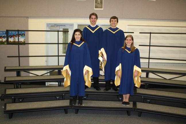 VTHS singers perform with state choirs Rebecca Proctor, Kyle Pitts, Sean Gillen and Mariajesus Valdes.