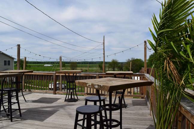 Pine Island Brewing Company: A beer garden budding friendships Taste what's on tap during Dirt's Brew Hop June 9 Pine Island Brewing Company: A beer garden budding friendships Taste what's on tap during Dirt's Brew Hop June 9