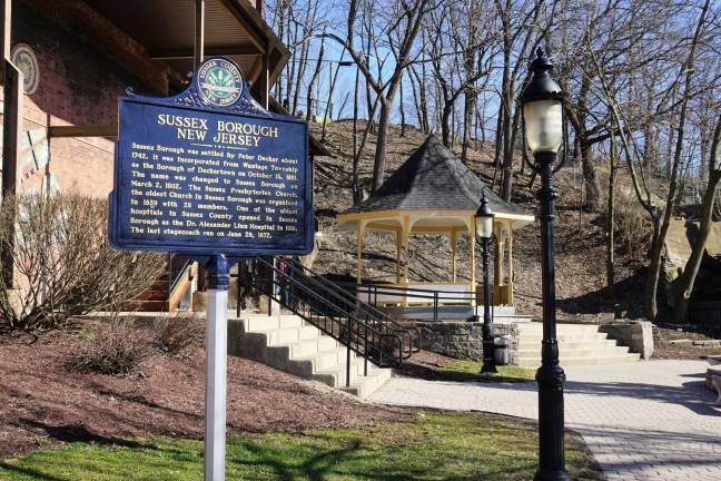 Reaers who identified themselves as Pamela Perler and Nancy Whelan knew last week's photo was of the Sussex Borough historical sign and gazebo in Deckertown Commons.