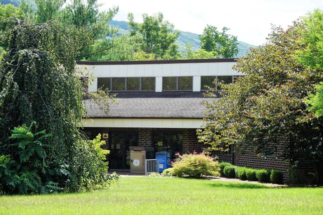 Readers who identified themselves as Chris Freeman, Cathy McLeod, Nancy Whelan, and Burt Christie knew last week's photo was of the Dorothy Henry Library, located on Route 94 in McAfee.