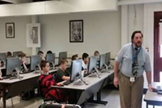Lounsberry Hollow starts coding, grahic design clubs Lounsberry Hollow starts coding, grahic design clubs