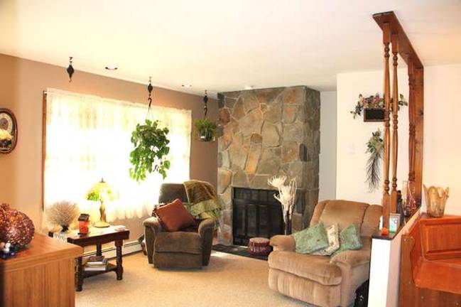 Picture-perfect ranch in Wantage offers a wonderland Picture-perfect ranch in Wantage offers a wonderland