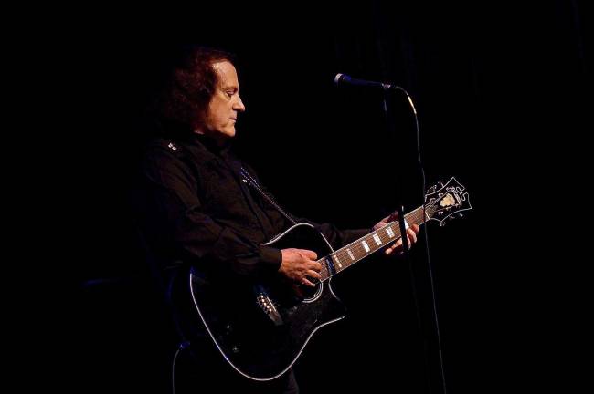 Tommy James to perform 50 years of hits