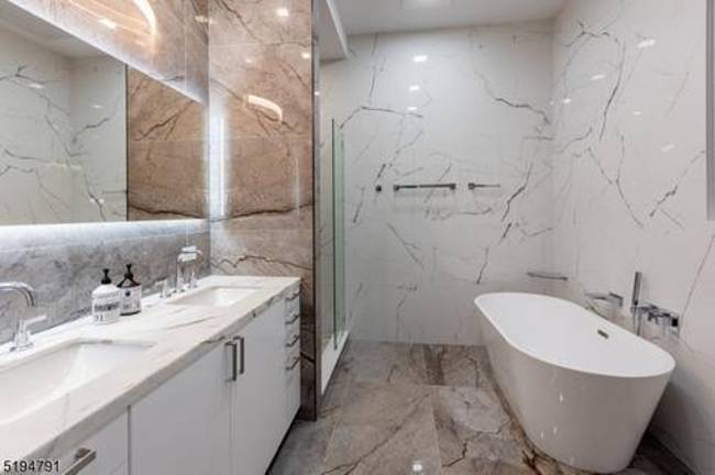 Glenwood smart home would be a smart deal Glenwood smart home would be a smart deal