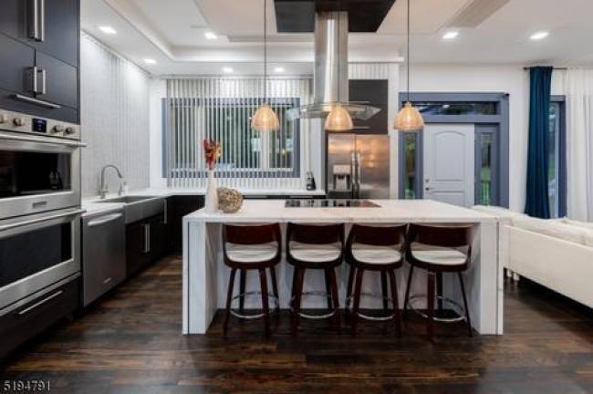 Glenwood smart home would be a smart deal Glenwood smart home would be a smart deal