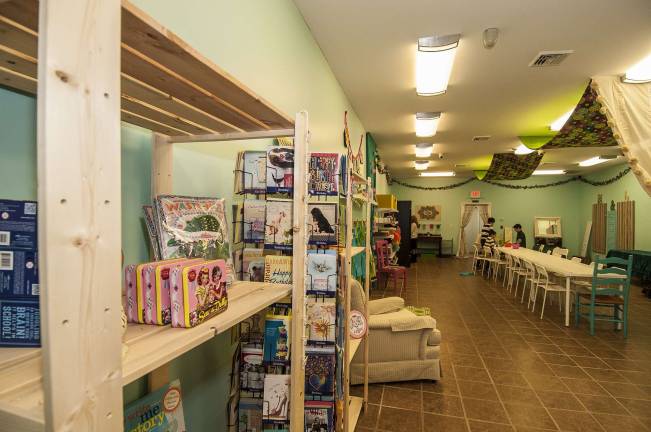 Kids get crafty at Max & Lilly's Interior at Max & Lilly's in Hamburg.