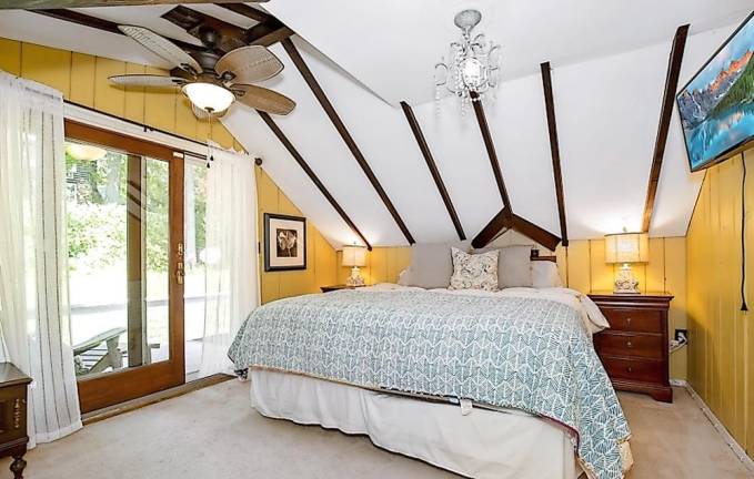 This home is nestled high above stunning Lake Mohawk This home is nestled high above stunning Lake Mohawk