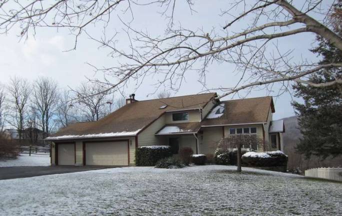 Get ready to fall in love with new home Get ready to fall in love with new home