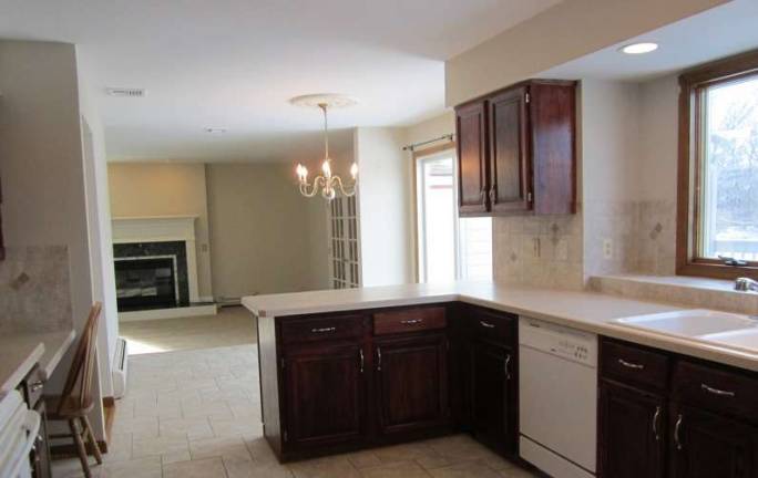 Vernon home ready for quick closing Vernon home ready for quick closing