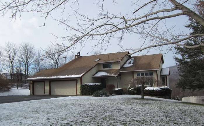 Vernon home ready for quick closing Vernon home ready for quick closing