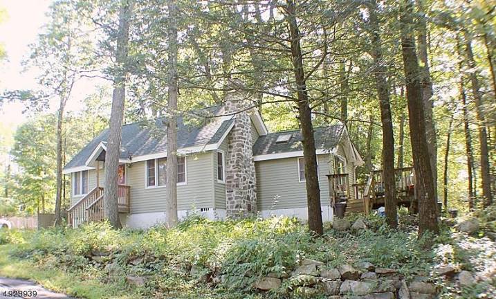 Escape to the perfect lake house Escape to the perfect lake house